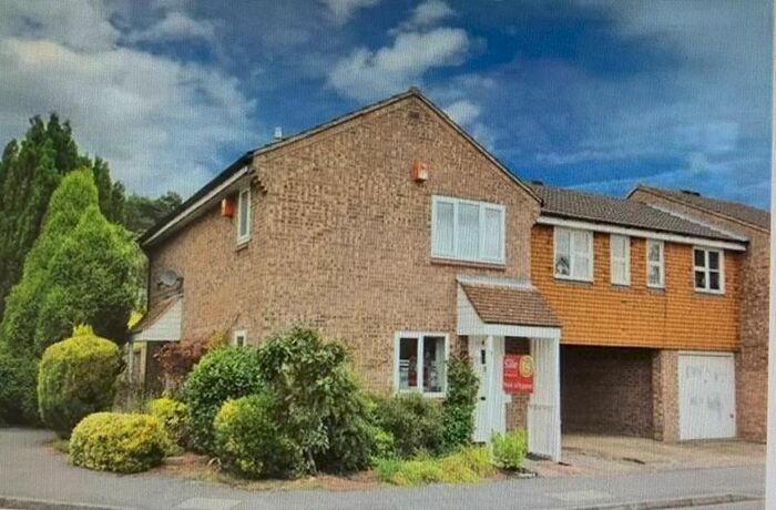 1 Bedroom Property To Rent In Axbridge, Bracknell, RG12