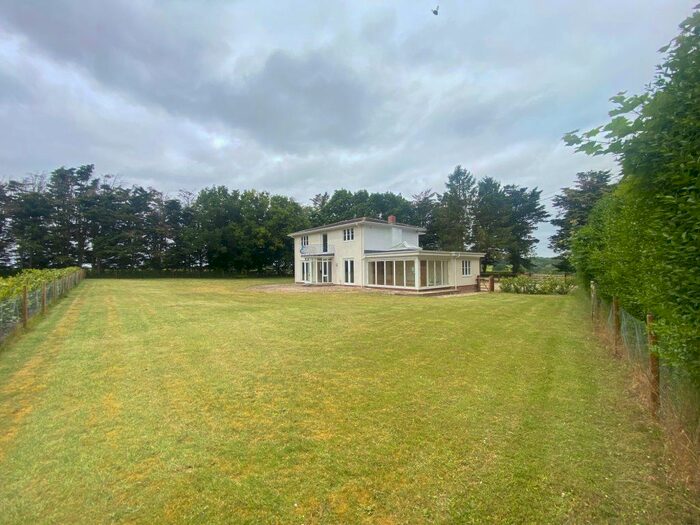 4 Bedroom Property To Rent In The Street, Stowlangtoft, Bury St. Edmunds, IP31