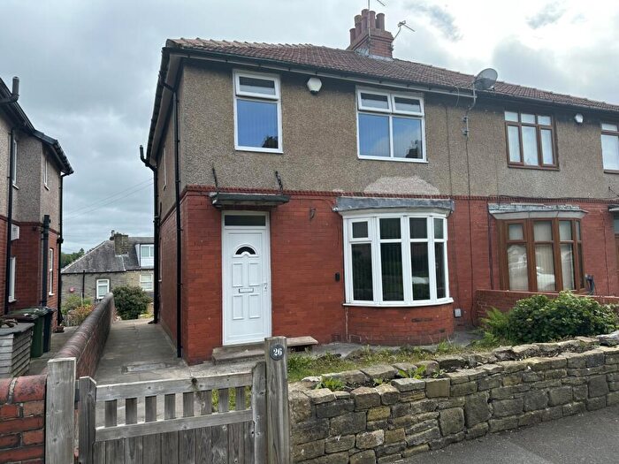 3 Bedroom Semi-Detached House To Rent In Grange Avenue, Huddersfield, West Yorkshire, HD2