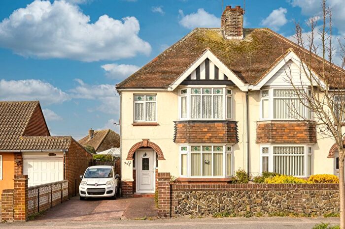 3 Bedroom Semi Detached House For Sale In Margate Road, Ramsgate, Kent, CT12