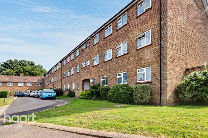 3 Bedroom Flat For Sale In Oakhill Road, Sutton, SM1