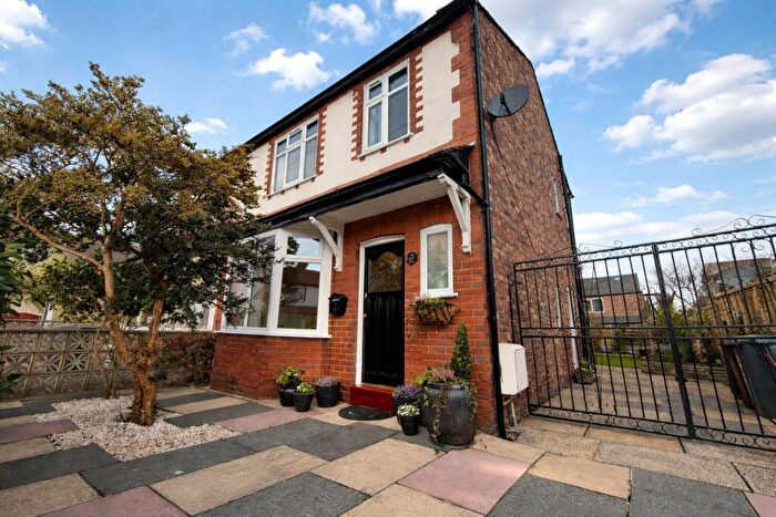 3 Bedroom Semi-Detached House To Rent In Cordova Avenue, Denton, Manchester, Greater Manchester, M34