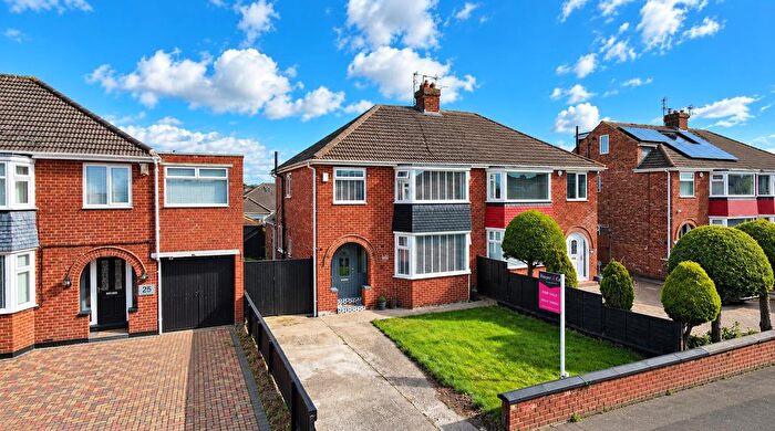 3 Bedroom Semi-Detached House For Sale In The Oval, Middlesbrough, TS5