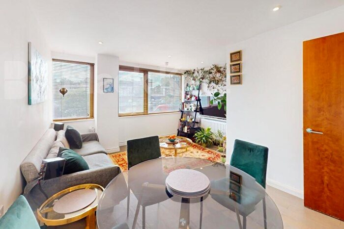 1 Bedroom Flat To Rent In Somerston House, St Pancras Way, Camden / Kings Cross, NW1