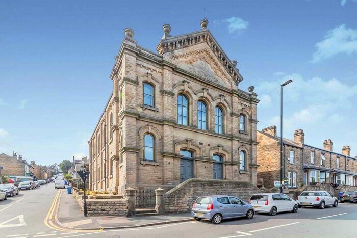 2 Bedroom Apartment To Rent In South Road, Sheffield, South Yorkshire, S6