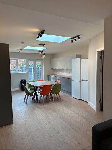 6 Bedroom Terraced House To Rent In Nuneham Avenue, Withington, Manchester, M20