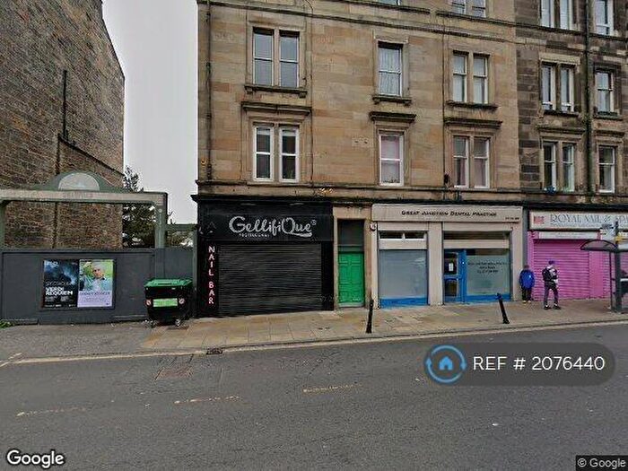 2 Bedroom Flat To Rent In Great Junction Street, Edinburgh, EH6