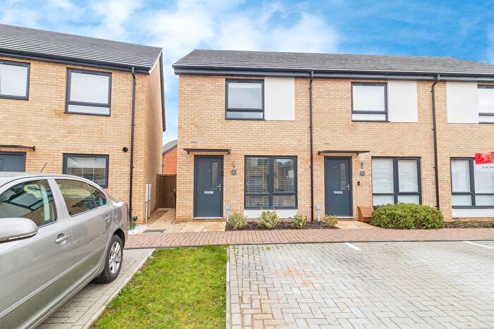 2 Bedroom End Terrace House For Sale In Joyce Rise, Glebe Farm, Milton Keynes, MK17