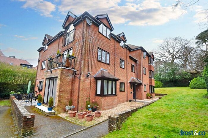 2 Bedroom Apartment To Rent In Alton Road, Lower Parkstone, BH14
