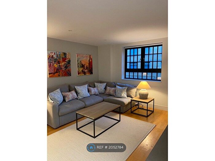 1 Bedroom Flat To Rent In Cayenne Court, London, SE1