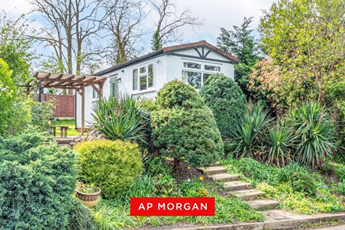 1 Bedroom Property For Sale In Oversley Mill Park, Oversley Green, Warwickshire, Warwickshire, B49