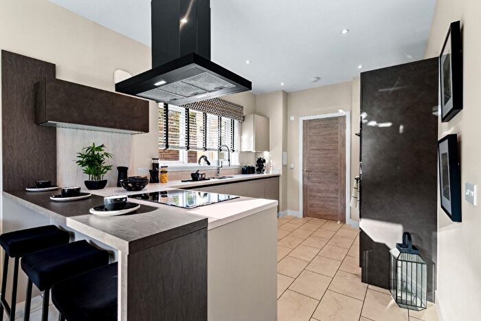 4 Bedroom Detached House For Sale In Thomas Howie Drive, Dunlop, East Ayrshire, KA3