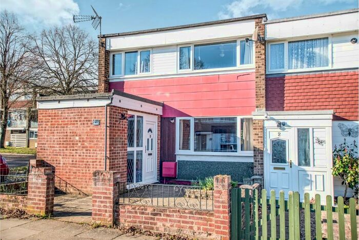 3 Bedroom House To Rent In , Highfield, HP2