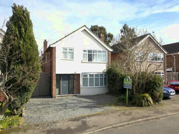 3 Bedroom Detached House For Sale In Manor Crescent, Stapleton, Leicester, Leicestershire, LE9