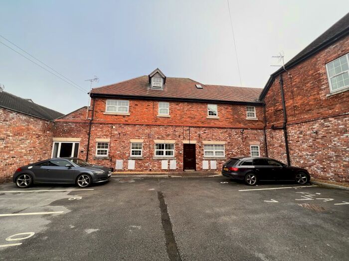 1 Bedroom Flat To Rent In Kensington Court, Nantwich, CW5