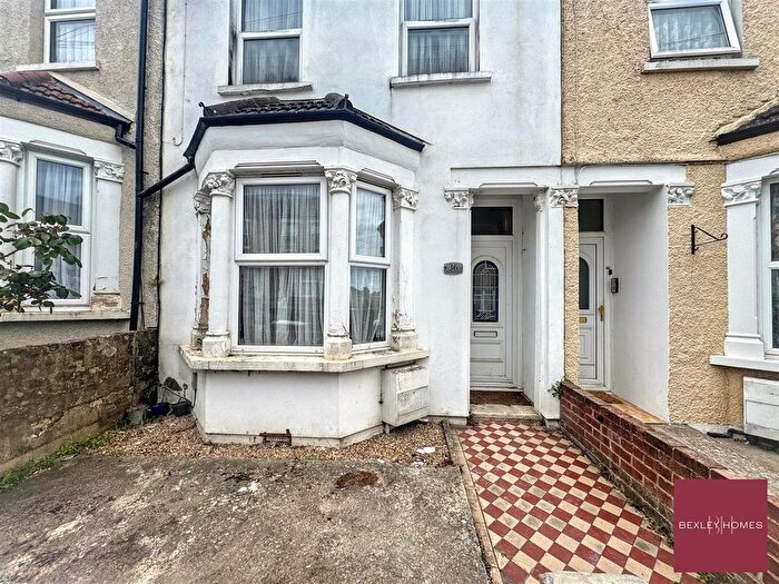 3 Bedroom Terraced House To Rent In Ashburnham Road, Belvedere, DA17