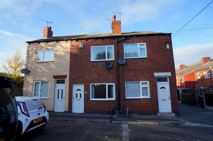 2 Bedroom Terraced House To Rent In Brazil Street, Castleford WF10