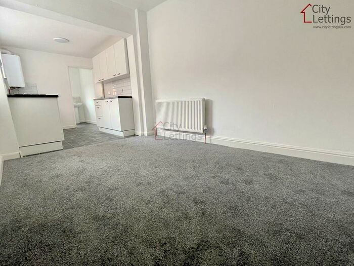 2 Bedroom Flat To Rent In Ilkeston Road Nottingham, NG7