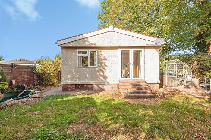 2 Bedroom Detached Bungalow For Sale In Hyde Lane Park, Bathpool, Taunton, TA2