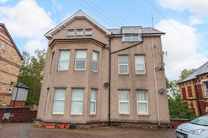 2 Bedroom Flat For Sale In Caerau Road, Newport, NP20