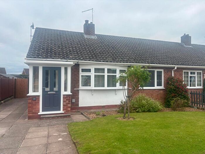 2 Bedroom Bungalow To Rent In Burlea Drive, Shavington, Crewe, CW2