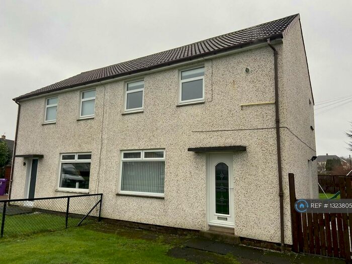 2 Bedroom Semi-Detached House To Rent In Fergushill Road, Kilwinning, KA13