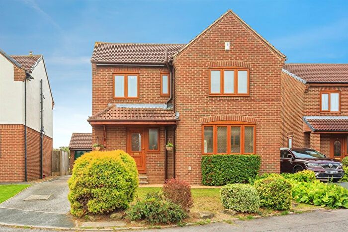 4 Bedroom Detached House For Sale In Caledonia Court, Kirkhamgate, Wakefield, WF2