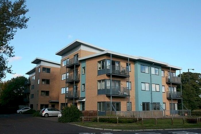 2 Bedroom Flat To Rent In Clarendon Mews, Great North Road, Gosforth, Newcastle Upon Tyne, NE3