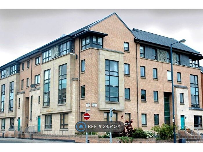 2 Bedroom Flat To Rent In Glasgow, Glasgow, G5