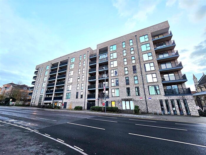 2 Bedroom Flat To Rent In Sheepcote Road, Harrow, HA1