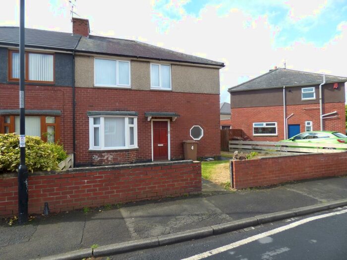 3 Bedroom Semi-Detached House To Rent In St. Cuthberts Road, Wallsend, Tyne And Wear, NE28