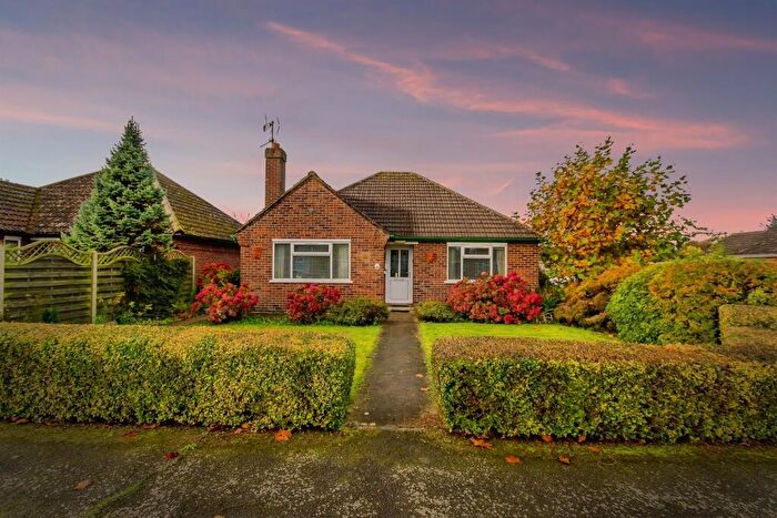 2 Bedroom Detached Bungalow For Sale In Elmfield Drive, Emneth, Wisbech, PE14