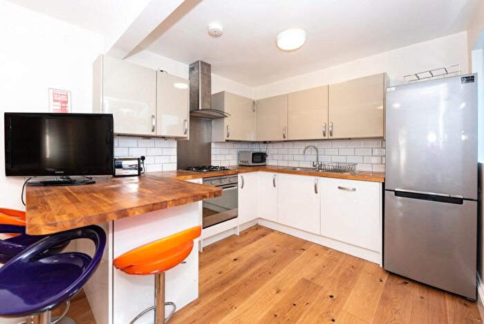 5 Bedroom Terraced House To Rent In Stanmer Park Road, Brighton, BN1