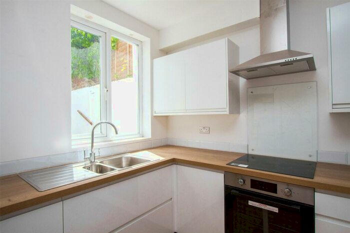 4 Bedroom Terraced House To Rent In Ewhurst Road, Brighton, BN2