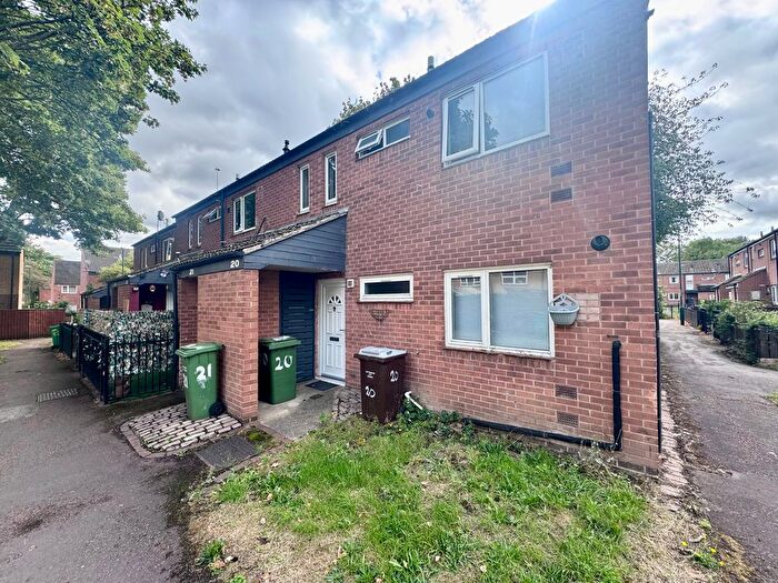 1 Bedroom Maisonette To Rent In Houseman Gardens, Nottingham, NG2