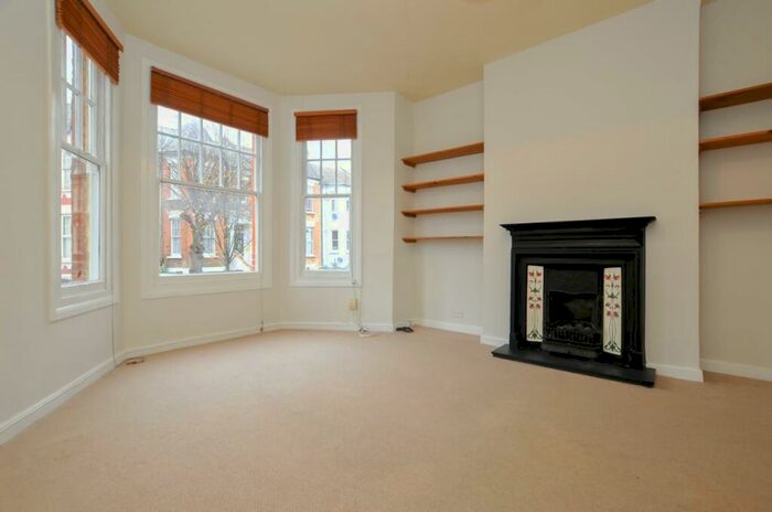 1 Bedroom Flat To Rent In Forburg Road, Stamford Hill, N16