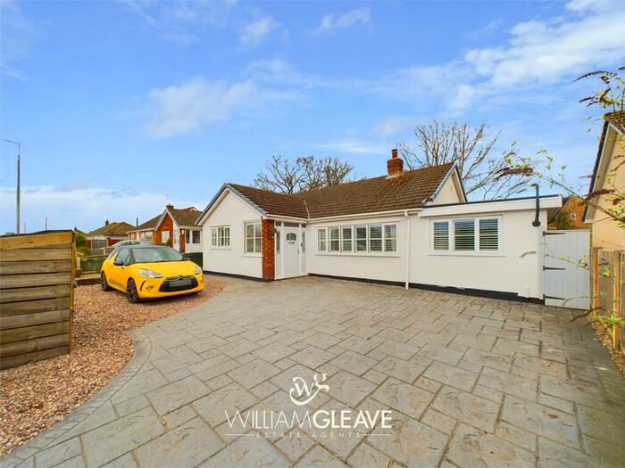 3 Bedroom Bungalow For Sale In Mercia Drive, Mynydd Isa, Mold, Flintshire, CH7