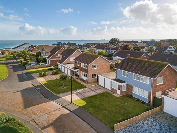 4 Bedroom Detached House For Sale In Bembridge, Isle Of Wight, PO35