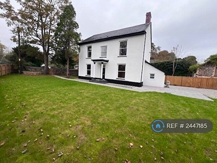 5 Bedroom Detached House To Rent In Northam Road, Bideford, EX39