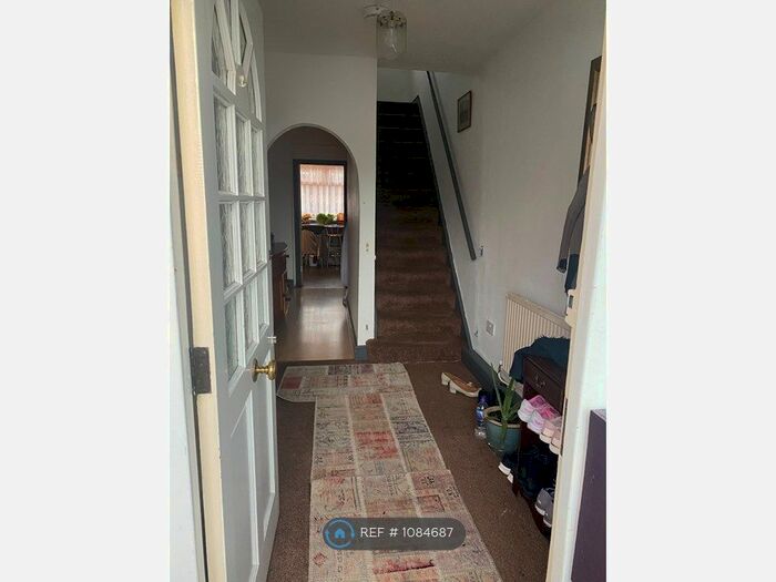 4 Bedroom Terraced House To Rent In Cample Lane, South Ockendon, RM15