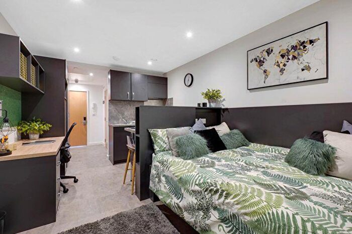 Flat To Rent In - St. Peters Street, Canterbury, CT1