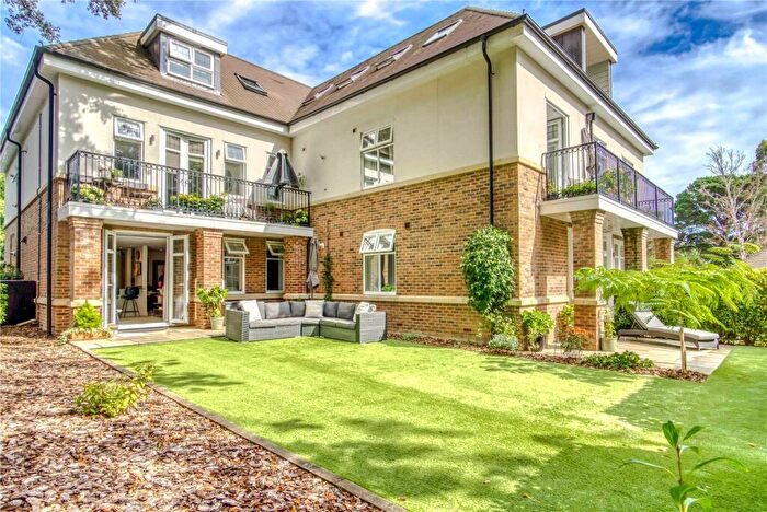 2 Bedroom Apartment For Sale In Spur Hill Avenue, Poole, Dorset, BH14