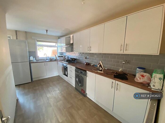 2 Bedroom End Of Terrace House To Rent In Allinson Close, Leicester, LE5