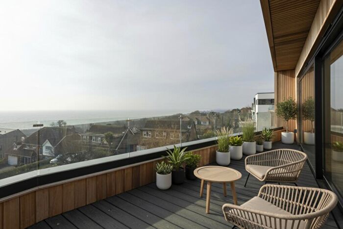 2 Bedroom Penthouse For Sale In Naildown Road, Hythe, Kent, CT21