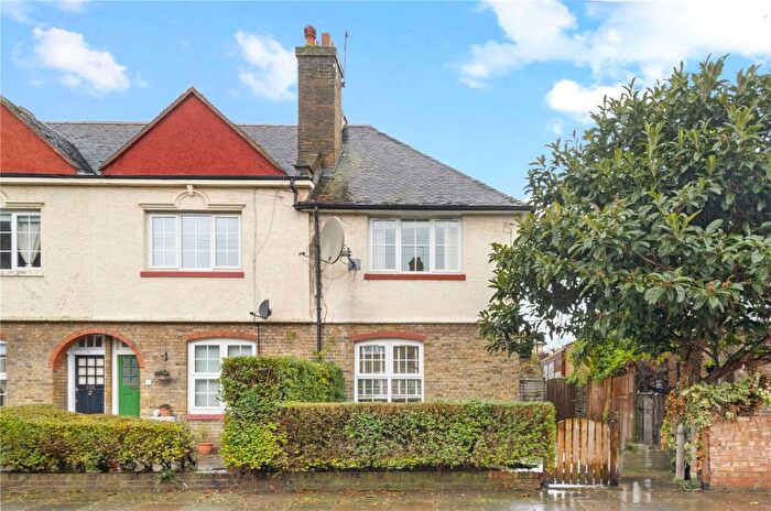 2 Bedroom End Terrace House For Sale In Wateville Road, Tottenham, London, N17