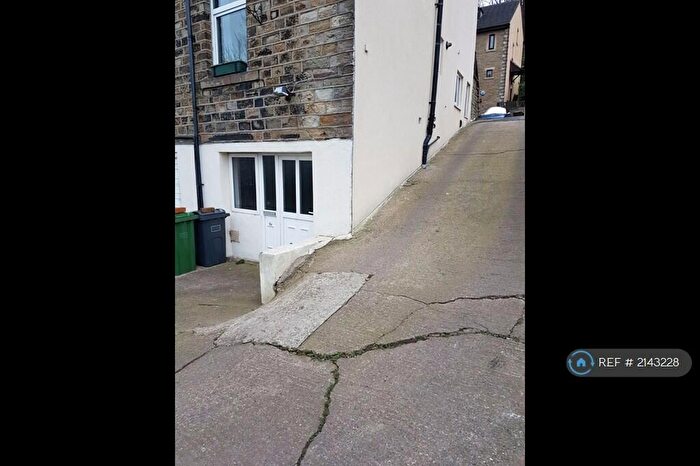 1 Bedroom End Of Terrace House To Rent In Forest Road, Huddersfield, HD5