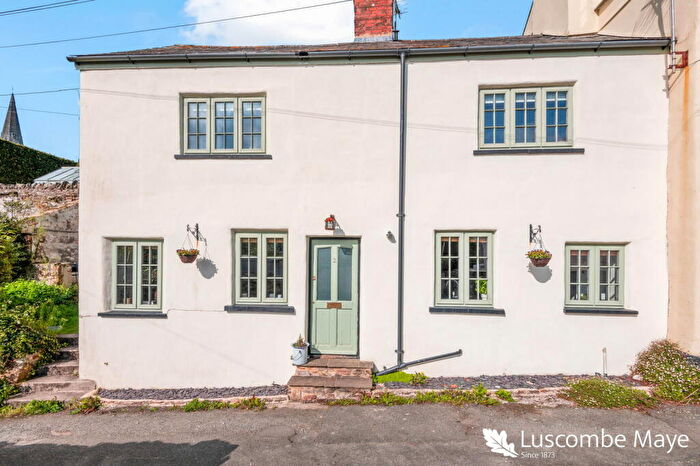 3 Bedroom End Of Terrace House For Sale In Moon Lane, Modbury, Ivybridge, Devon, PL21