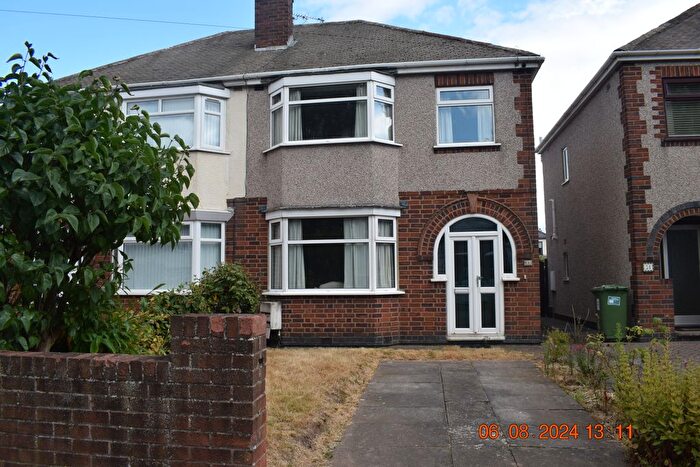 3 Bedroom Semi-Detached House To Rent In Greenmoor Road, Nuneaton, CV10