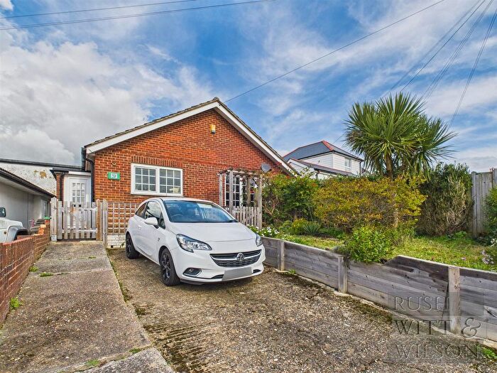 2 Bedroom Detached Bungalow For Sale In Winchelsea Road, Hastings, TN35