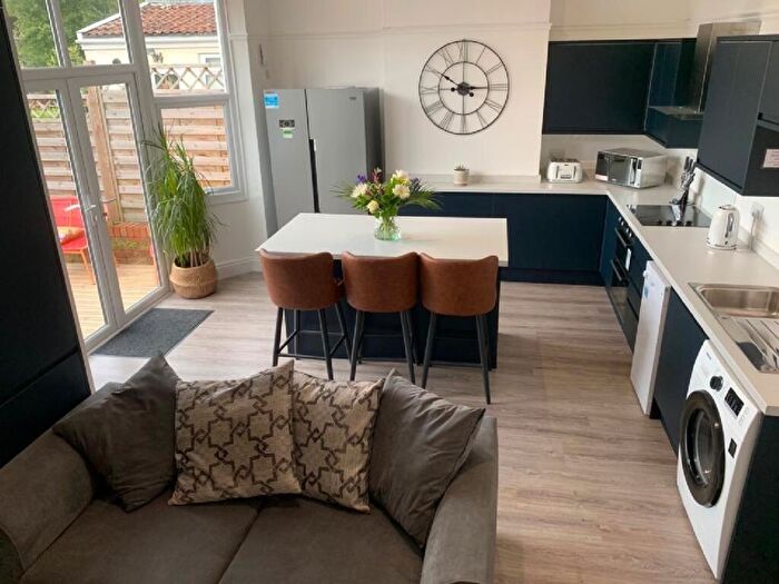 1 Bedroom House To Rent In Staple Hill Road, Fishponds, Bristol, Bristol, BS16